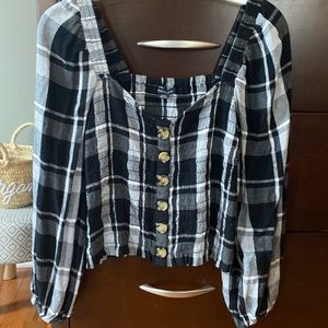 American Eagle smocked top